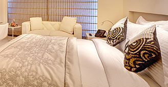 Luxury Hotels in Pune – Colony Premium Room